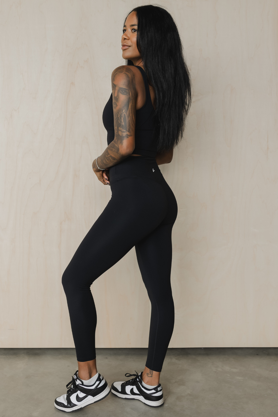 Barely There 25-Inch Pant