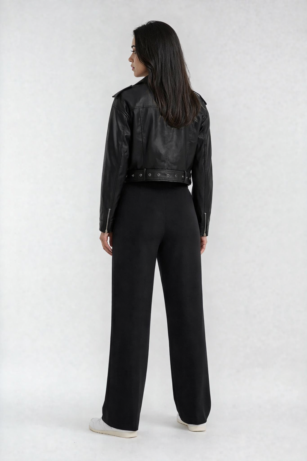 Luxeflow Elevated Wide-Leg Pant — Black