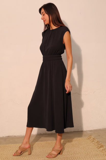 Matte Crepe Ruched Elastic Midi Dress