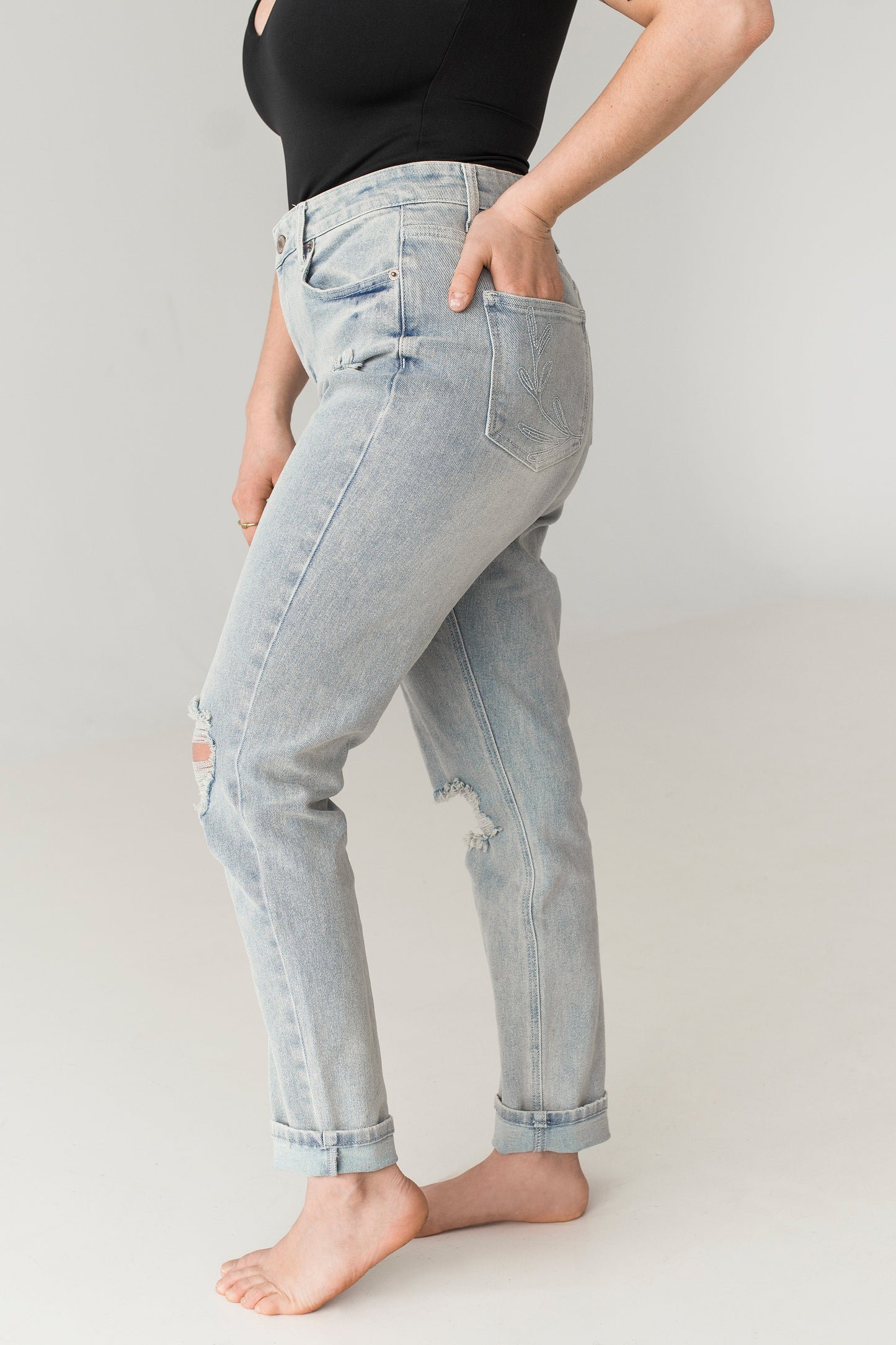 The Light-Wash Distressed Jean