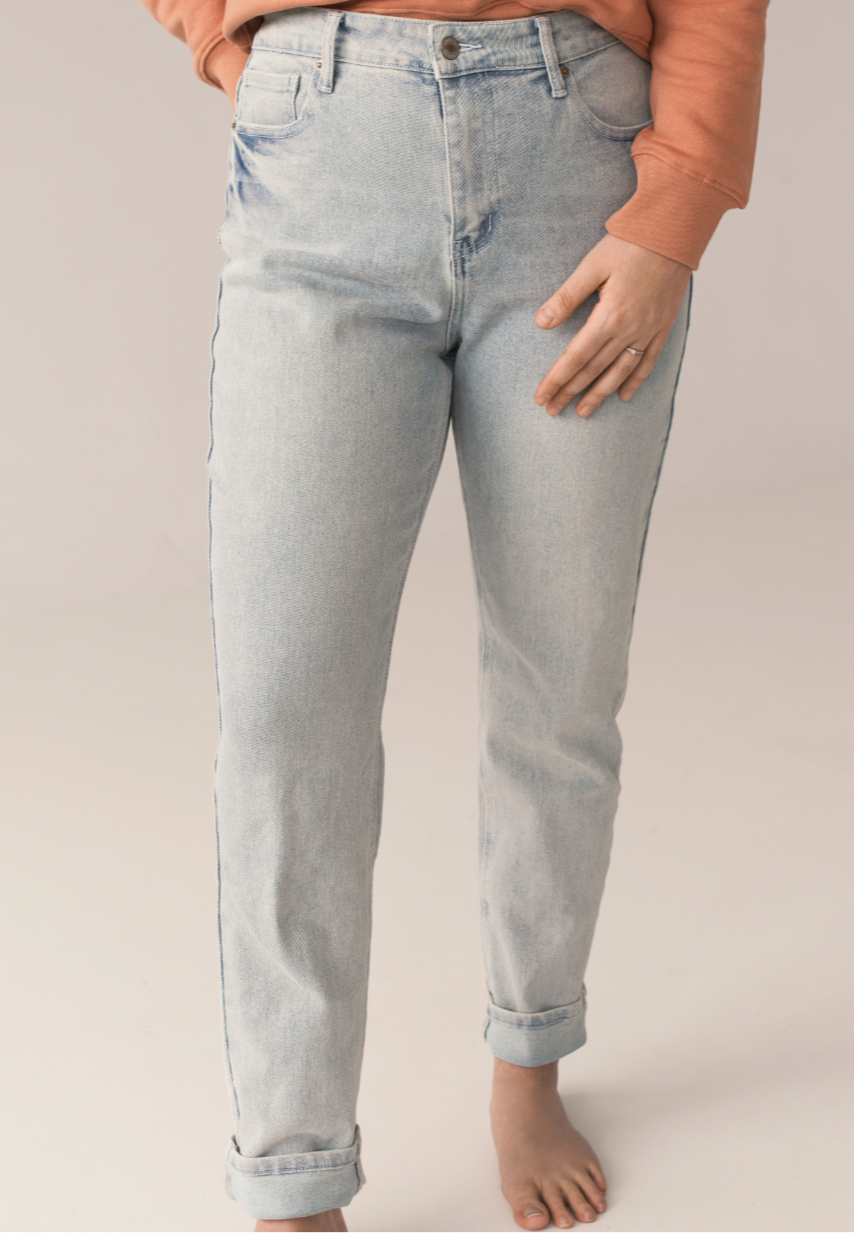 The Light-Wash Relaxed Jean