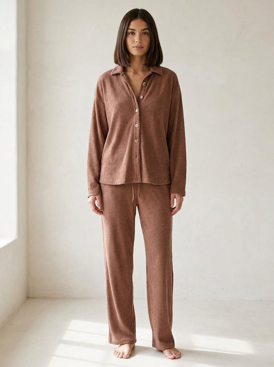 Collared top and drawstring trousers set