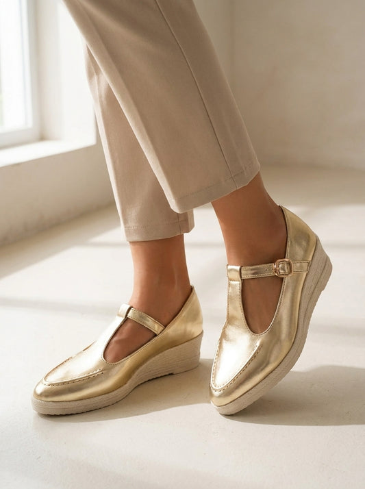 Pointed T-strap wedge shoes