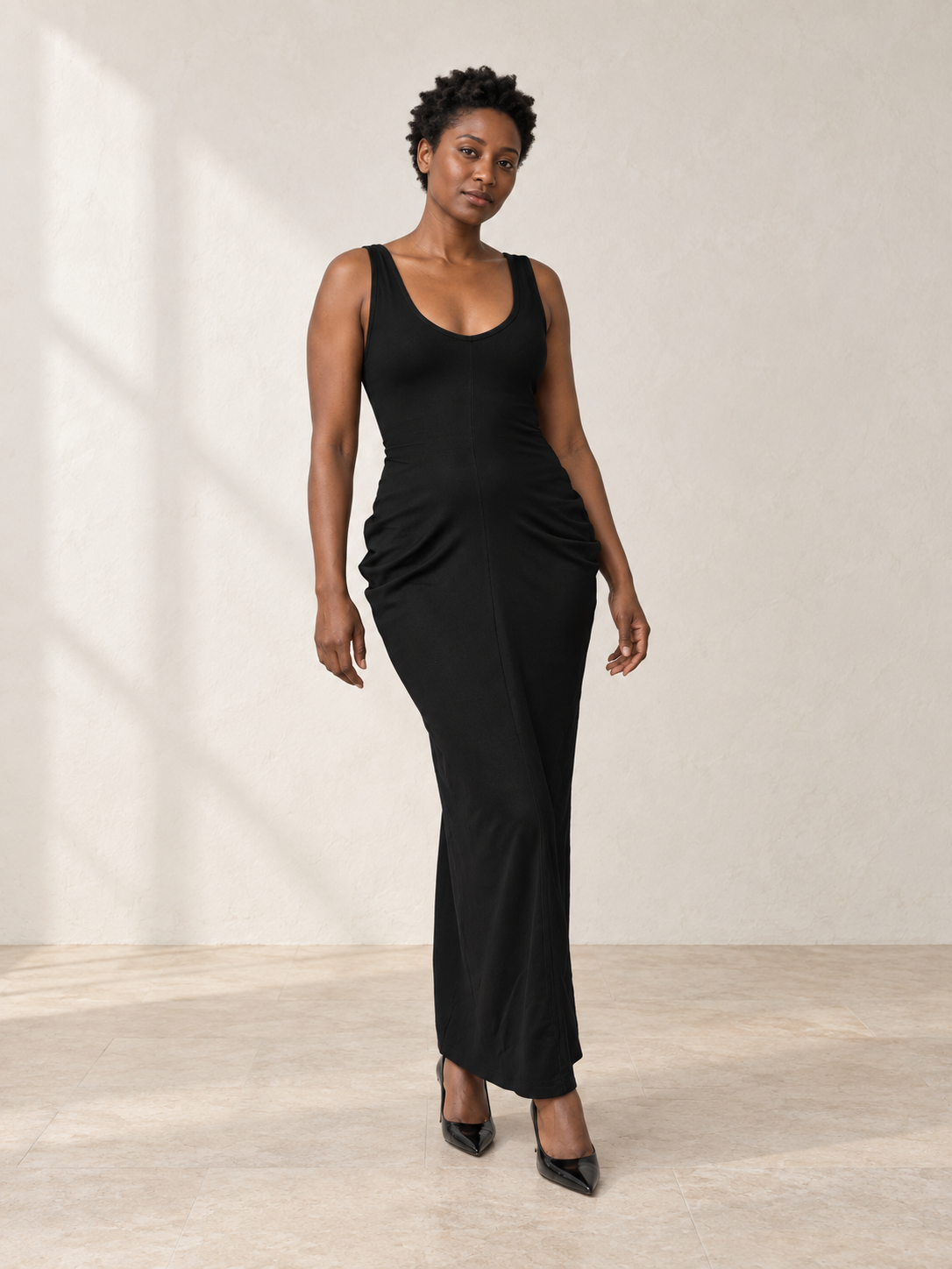 Black bodycon maxi dress