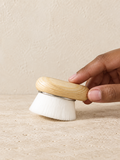 Facial Dry Brush