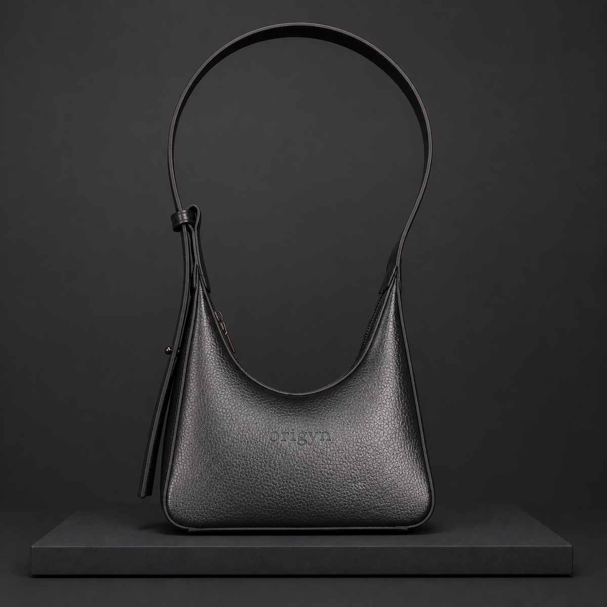 Origyn 01 MIRUM Shoulder Bag — Black
