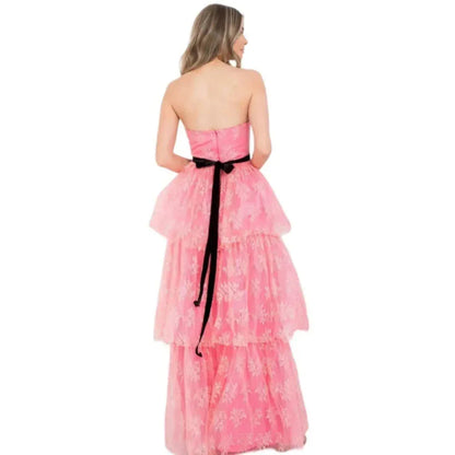 Robe dentelle ceinture noire